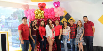 Festeja Ultimátum a enamorados