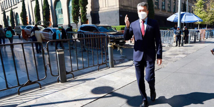 Asiste a reunión de seguimiento a agenda migratoria