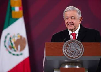 Considera corroborar pruebas para alguna acción legal contra Moreira