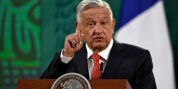 Firma decreto para protección del litio en México