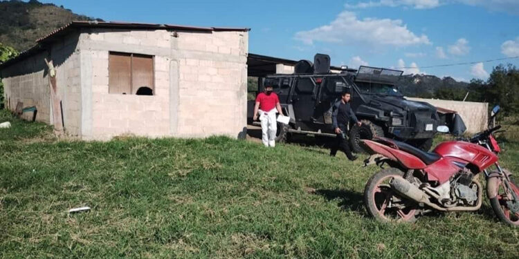 Localizan cuerpos en un rancho