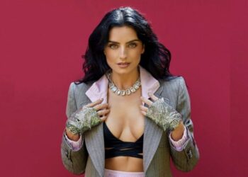 Aislinn Derbez revela cómo le afectó ser hija de Eugenio Derbez y el perder un bebé