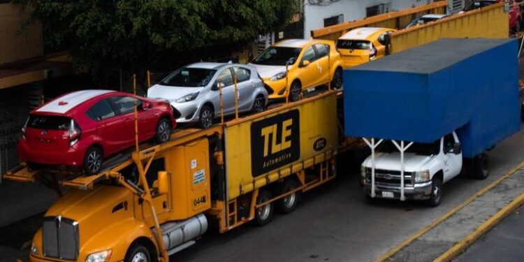 Industria automotriz arranca el año positiva: Inegi