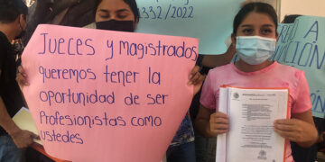 Les niegan la inscripción; está apegado a derecho dice SEF