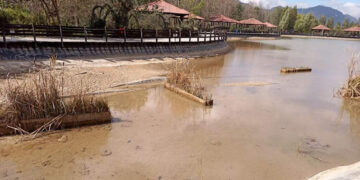 Seco por estiaje; autoridades dicen que están limpiando
