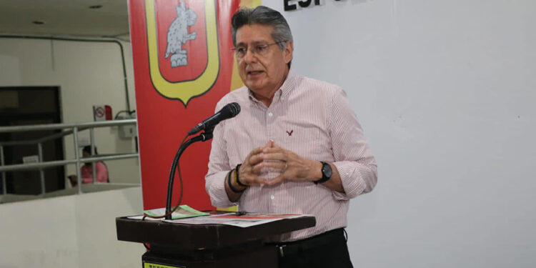 Carlos Morales inició la campaña contra las adicciones