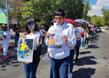 Continúa la búsqueda de docente