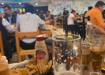 Siguen quejas por mal servicio en restaurantes