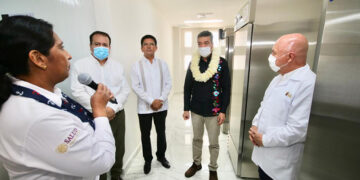 Inaugura almacén de Red de Frío del Distrito IV