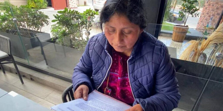 Renuncia alcaldesa por amenazas