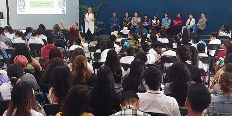 Celebra el día internacional de la mujer y las niñas en la ciencia