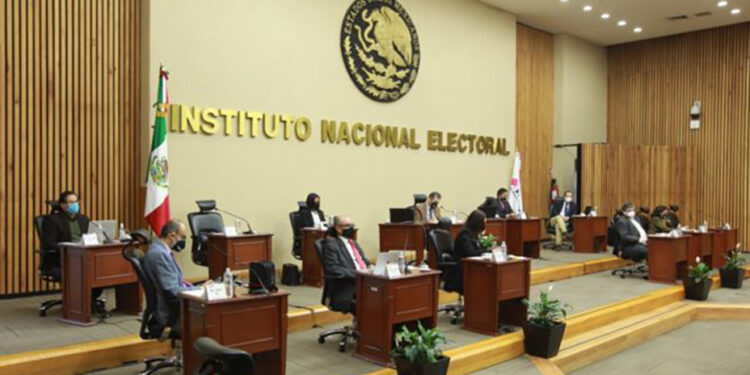 Marcharán en defensa del INE