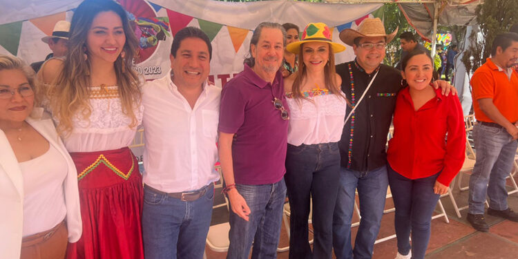 Invitada especial al tradicional Carnaval Zoque Coiteco