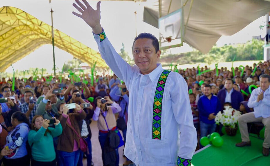 Reafirma compromiso de fortalecer la 4T