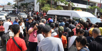 Caos por entregarse al INM