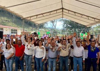 JAVIER MAZA CUMPLE COMPROMISOS
