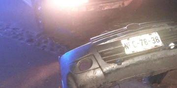 Se llevó a dos motociclistas