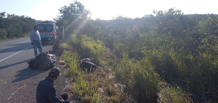Volcó unidad del Tren Maya