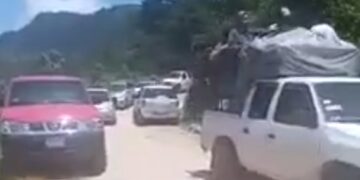 Autodefensas y El Machete hacen huir a los pobladores