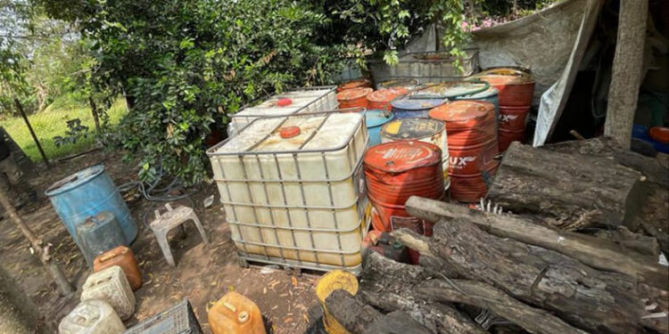 Decomisan “huachicol”