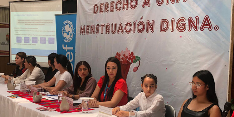 Presentan iniciativa para una menstruación digna