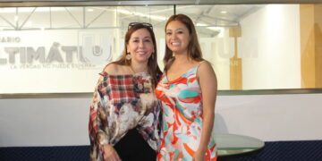 Cónsul visita a Ultimátum