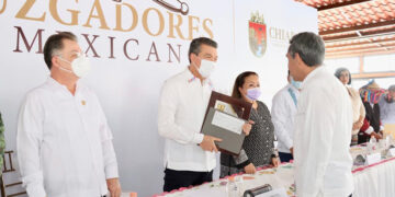 Se fortalecen las instituciones: REC