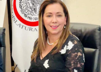 SOBRE LA MESA