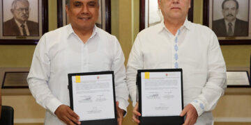 Firma de convenio con la Comisión Estatal de Conciliación y Arbitraje Médico