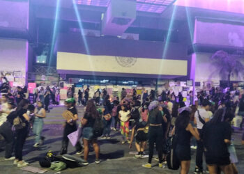 Marchan mujeres, exigen alto a la violencia