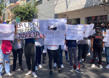 Bloquean y causan caos