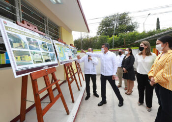 Inaugura aulas en el kínder “Delfina Rincón”