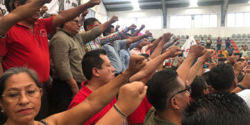Analizan protestas en visita de AMLO