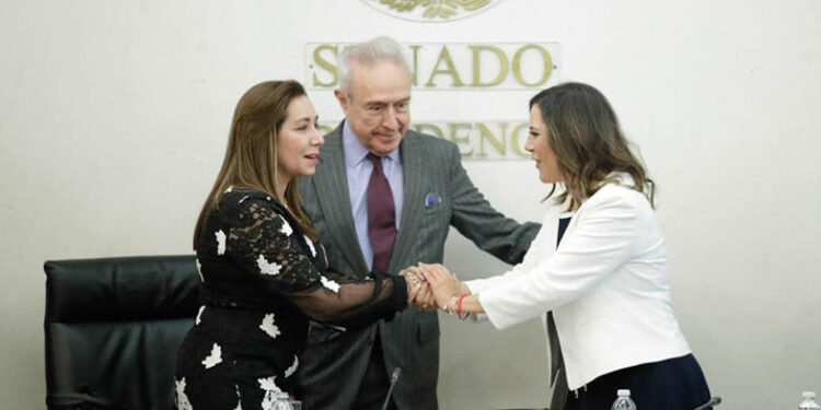 La confirman como cónsul de México en Houston