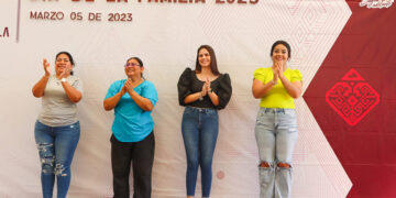 Celebran el día de la familia