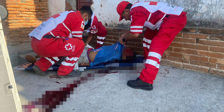 Asesinado a machetazos