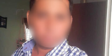 Le dieron cuatro balazos