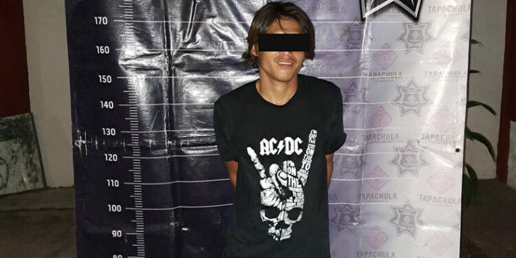 Lesionó a su paisano