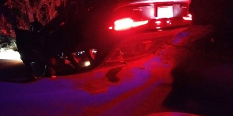 Jetta acabó patas pa’ arriba