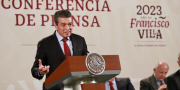 Rutilio Escandón reconoce a AMLO por beneficios del Tren Maya