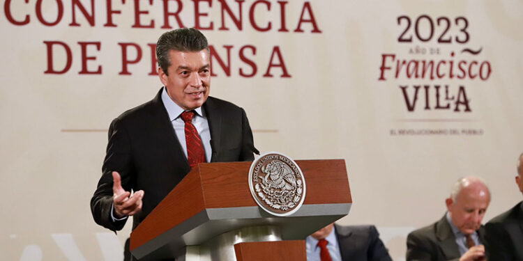 Rutilio Escandón reconoce a AMLO por beneficios del Tren Maya