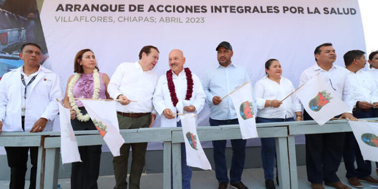 Usted ha hecho mucho por la salud: Mariano Rosales