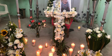 Dan último adiós al pequeño Ulises