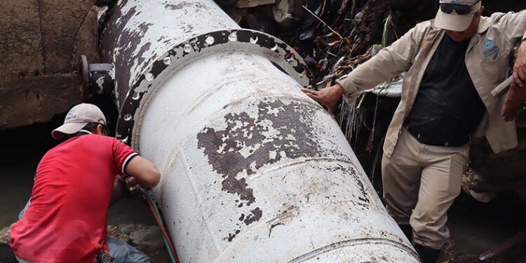 Se impulsan 12 obras de agua potable