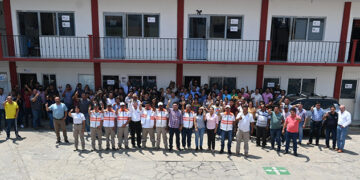 Participan en mega simulacro de sismo