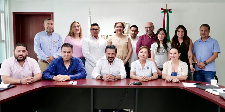 Encabeza reunión del cuerpo de gobierno en IMSS Chiapas