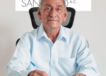 Presentan la Fundación Maestro Zoé Robledo Santiago
