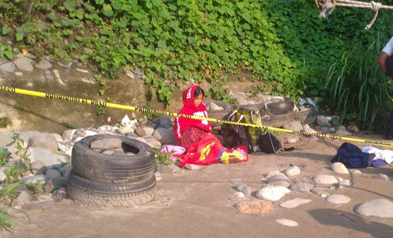 Pierde su bebé en la frontera