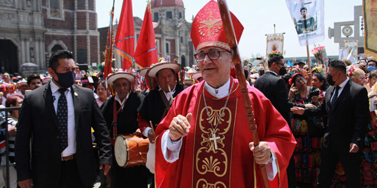 Encabezan peregrinación