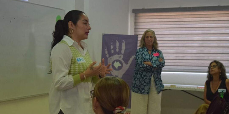 Escuela Florinda Lazos entra en acción